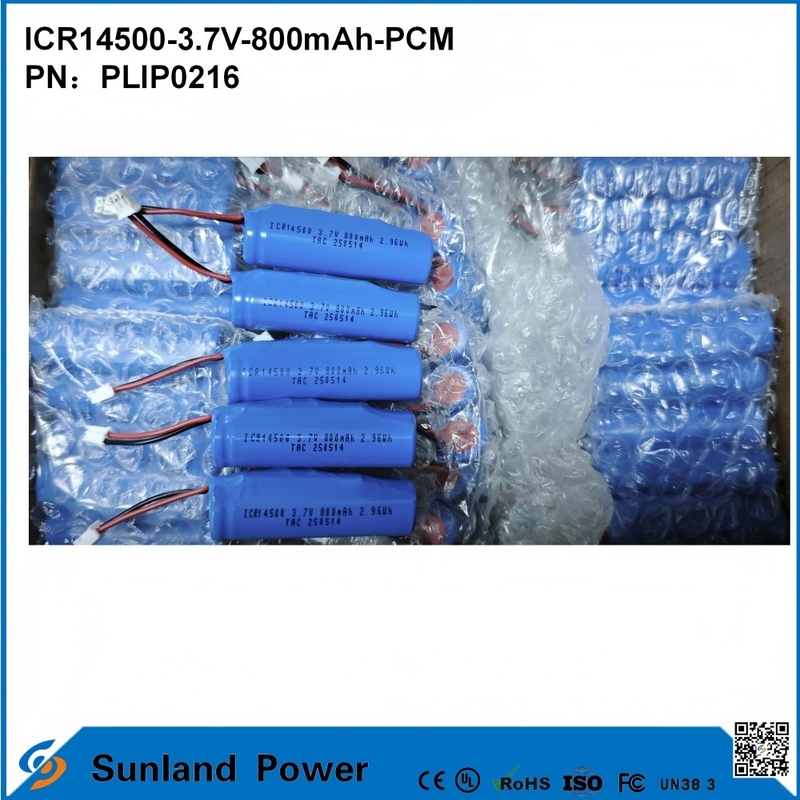 باتری ICR14500-3.7V-800mAh-PCM که در چراغ‌های LED، محصولات دیجیتال، دستگاه‌های خانه هوشمند، موش‌های بی‌سیم، مسواک‌های برقی و ریش‌تراش‌ها استفاده می‌شود.