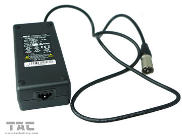 36V یا 43.8V 2A شارژر باتری قابل حمل با پلاگین UK برای E-bike