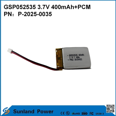 باتری GSP052535 3.7V 400mAh+PCM که در رادیوهای دو طرفه جمع و جور، ضبط‌کننده‌های صدا، ردیاب‌های GPS کوچک، قلم‌های هوشمند و دستگاه‌های مشابه استفاده می‌شود.